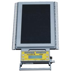 Intercomp 182005 - LP600 Low Profile Wheel Load Scale with IR Control, Ramps and Solar Panels, 20000 X 10 lb